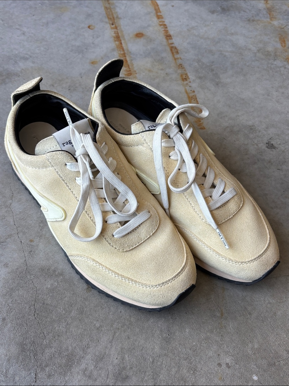 Rag & Bone Woman’s Suede Retro Runner Sneakers Cream Ivory Low Top Shoes size 38 - Picture 4 of 11